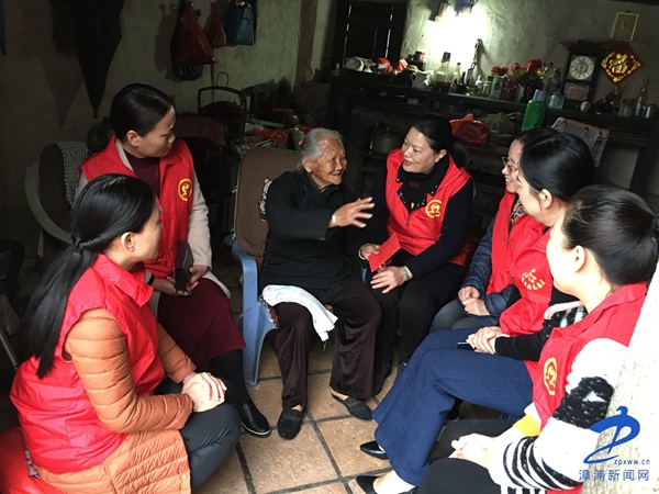 漳浦第二实验幼儿园看望慰问高龄空巢老人