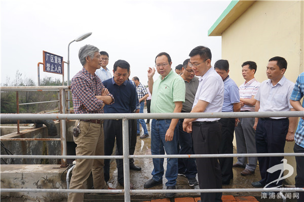 【漳浦】县长黄庆华到六鳌镇,赤湖工业园调研